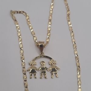 2 girls 1 boy gold plated chain included